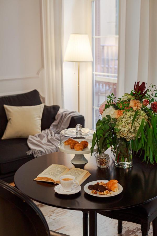 La Luna Suite In Old Town Of Малага Екстериор снимка