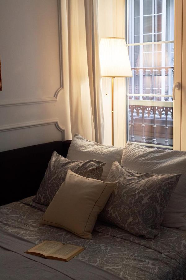 La Luna Suite In Old Town Of Малага Екстериор снимка